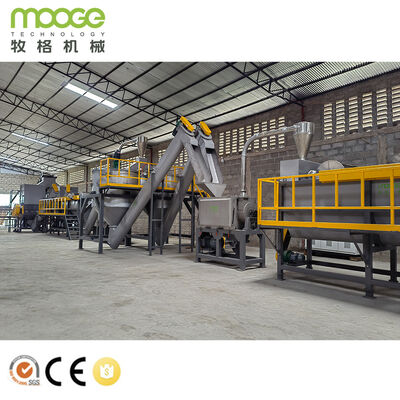 Electric Powersupply Waste Plastic Recycling Machine 380V50Hz Customizable Voltage Durable Plastic Waste Processing Equipment