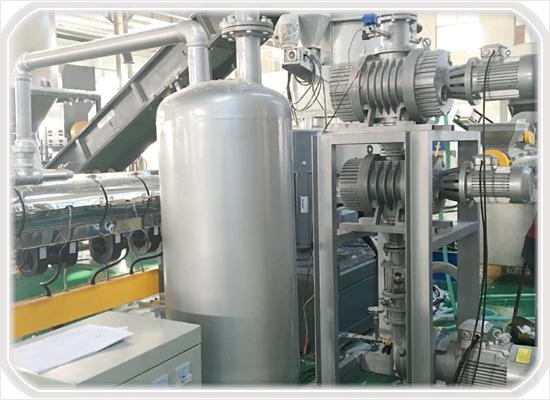 Innovatieve 160kW motorvermogen Gebruikte kleding Polyestervezel pelletizing lijn voor duurzame productie 4